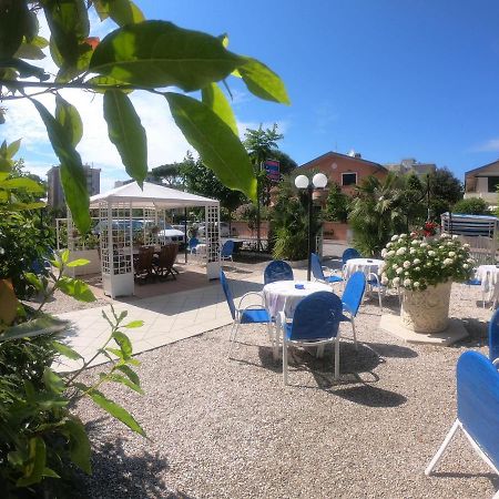 Splendid B&B Milano Marittima Exterior foto